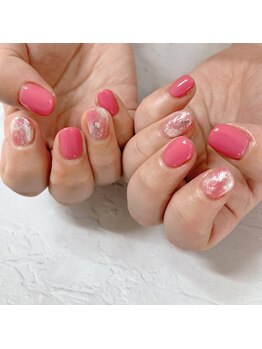 ブラン(blanc)/ピンクニュアンスネイル