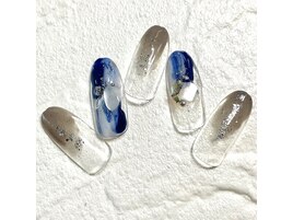 ネイビーニュアンスネイル