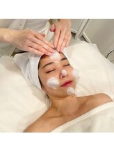 エクレット/モコモコ泡で優しく洗顔