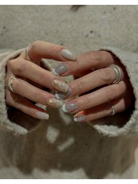 トーンを合わせたアシメ