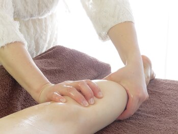 パラマアハム 吉祥寺(PARAMA AHAM)/むくみでお悩みの足に◎