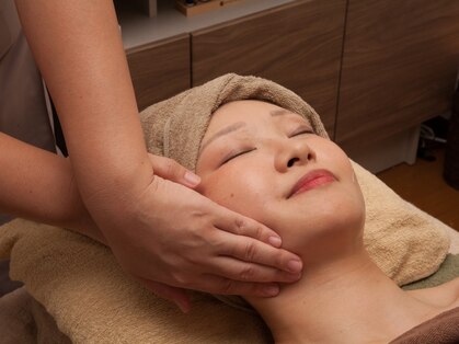 サロンつきさゆの写真