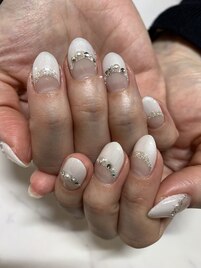 ホワイトネイル