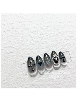 ウィン(Wynn)/黒ネイル