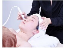 フルール(fleur)の雰囲気(【美容液で洗う毛穴洗浄】本気の毛穴ケアをしませんか?)