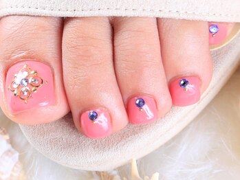 クリスタルネイル イオンモール広島府中店(CRYSTAL NAIL)/フットネイル×ピンク
