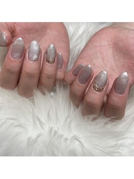 トータルサロン 白べぇーっ プラス/マグネットネイル