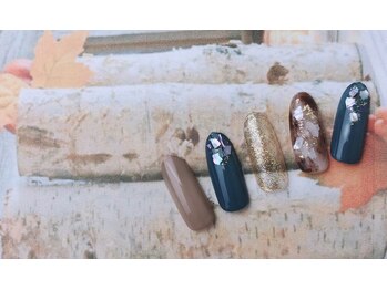 ネイルサロン&スクール ジーナ(GINA)/秋もシェルがかわいい♪