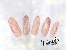 レオニー(Leonie)/オーロラ×ぷっくりネイル