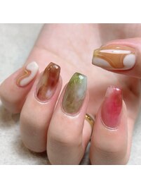モヤモヤニュアンスネイル