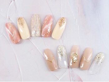シュピー 塚本店(Spie)の写真/シンプル/2本アートから10本アートまで☆定額のコースご用意◇ご予算やデザインに合わせてお選びください♪