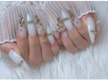 マルチューネイル 池袋(MARUCHU NAIL)/選べるベース♪ パーツつけ放題
