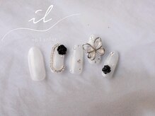 イル 神戸店/白×ワンホンネイル