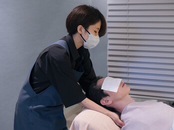 匠(TAKUMI)/【手順5】頭首肩のマッサージ