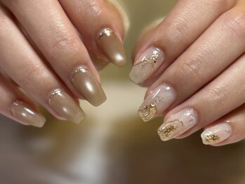 アークエンジェル(ARCHANGEL)の写真/持ち込みネイルOK◎ミラーを使用したキラキラネイルも☆大切な日に気分の上がるお手元に！