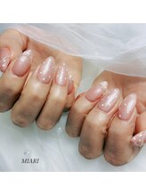 ミアリ(MIARI)/大人のドットネイル