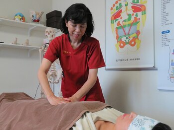 モア/按腹(あんぷく) 施術