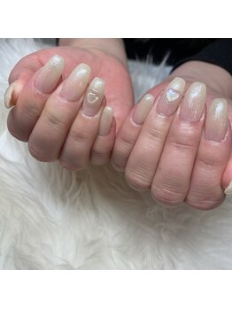 トータルサロン 白べぇーっ プラス/ハートネイル