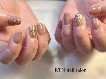 アールティーエヌ(RTN)/1月定額デザイン/シンプル