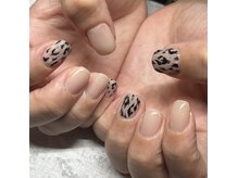 ネイルスペース ヴィザヴィ(NailSpace Vis-a-vis)