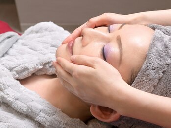 シオン 高崎(S'ion)の写真/【デトックス専門店だからこそ出来る肌の根本ケア】デコルテマッサージ付き☆