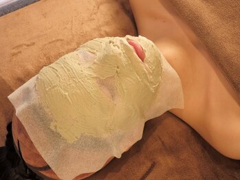 マハナ(mahana)の写真/【肌悩みに合わせたカスタム施術】ご予算ごとに3コースをご用意♪しみ/しわ/たるみ/ニキビでお悩みの方に◎