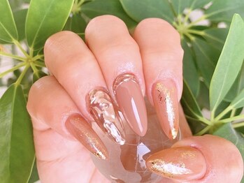 ネイルズ とんぷそん/ちゅるちゅるベージュネイル♪