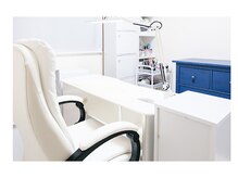 個室の為、周りを気にせず爪のお悩みをお聞かせくださいませ