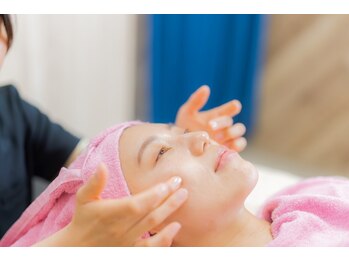 くまがい整体院 若松店/お顔を小さくしたいあなたへ