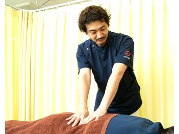 うらやす整体院/本格施術で疲れもスッキリ！