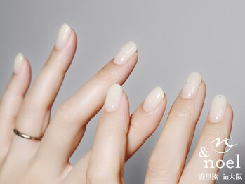 ノエル(Noel)/パステルカラーイエローネイル