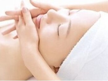 エステティックサロン ヨウコの写真/海藻パック付きフェイシャルメニューで透明感UP・しっとり肌・引き締め・美白効果を♪極上の癒しを体感!