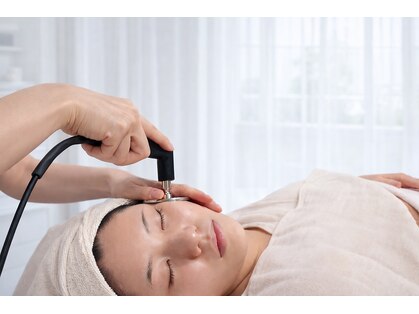 プライベートサロン 青い月の写真