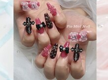 ピオミエルネイル 新宿(pio miel nail)/地雷系クロスネイル