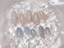 すじ感ニュアンス×ビジュー