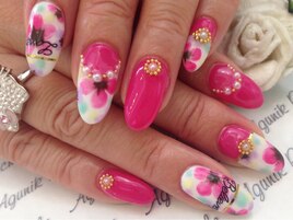 【フラワーネイル】