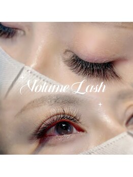 マヒナ(Mahina)の写真/ふんわり濃密、存在感のある目元へ♪ボリュームラッシュで上品で華やかな印象にチェンジ☆