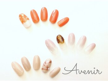 アヴィニール 表参道(Avenir)/シーズンデザイン