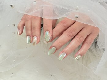 ワイワイディーエス(YYDS)/