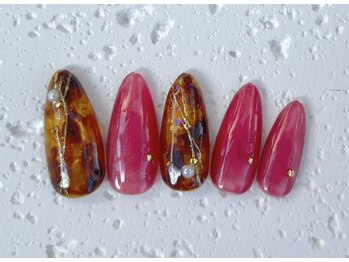 アールネイルズ(R Nails)/☆10月定額アートコース☆