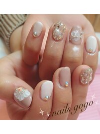 渋谷 冬のホワイトネイル 3D花