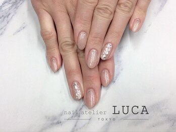 ネイルアトリエルカ(nail atelier LUCA)/W-34 大人上品シェルネイル