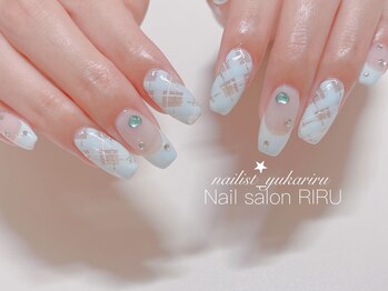 リル(RIRU)/チェック柄ネイル/ハートネイル