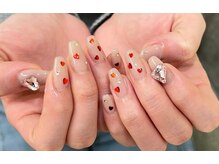 ネイルアンドアイラッシュスタジオ シュシュ(chouchou)/乳白×ハートハートハート