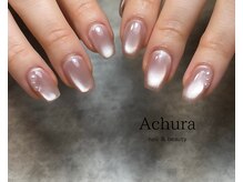 指先に魔法のきらめきを★ うる艶マグネットネイルが大人気♪