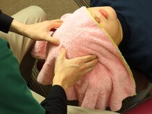 慢性的な首肩コリ、頭痛に…《19時以降もOK!お仕事帰りに◎》