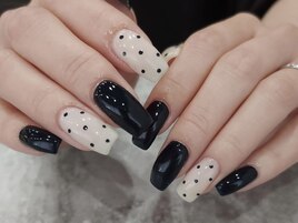 ネイビードットネイル