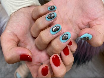 カーティシーネイルズ(curtisii NAILS)/