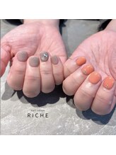 リッシュ(RICHE)/ハートホロ×アシメネイル