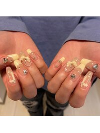 バターイエローフレンチ×韓国